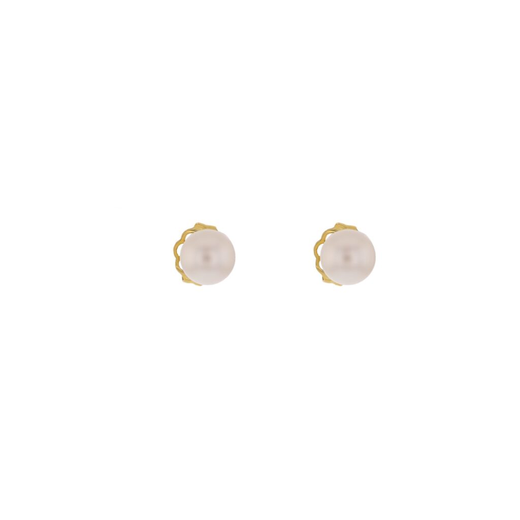 18Y 7mm Round Akoya Pearl Studs