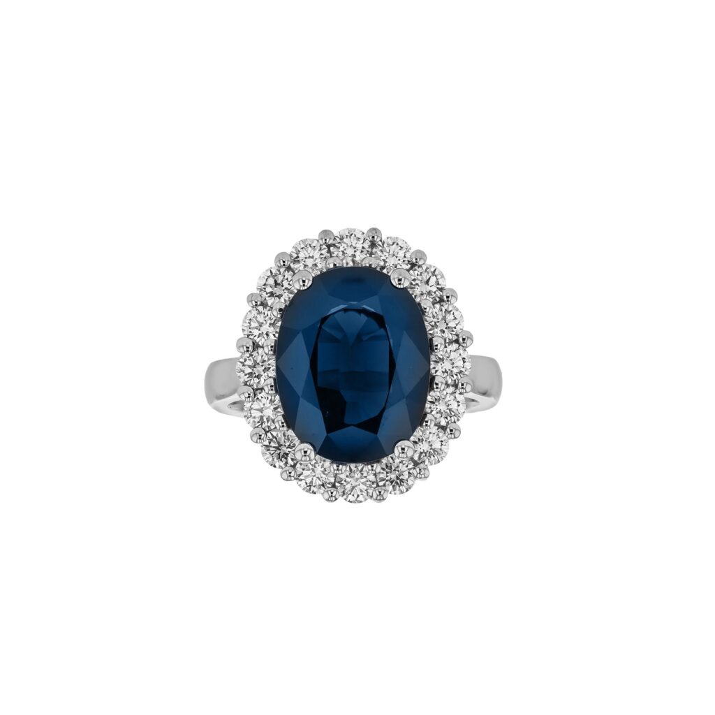 18K 6CT Oval Sapphire Ring with 16Diamond=1.3ct DE/SI1
