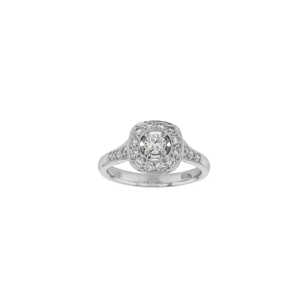 18K Halo Daimond Ring with Centre=.20ct Side Diamonds=.43ct FGSI1